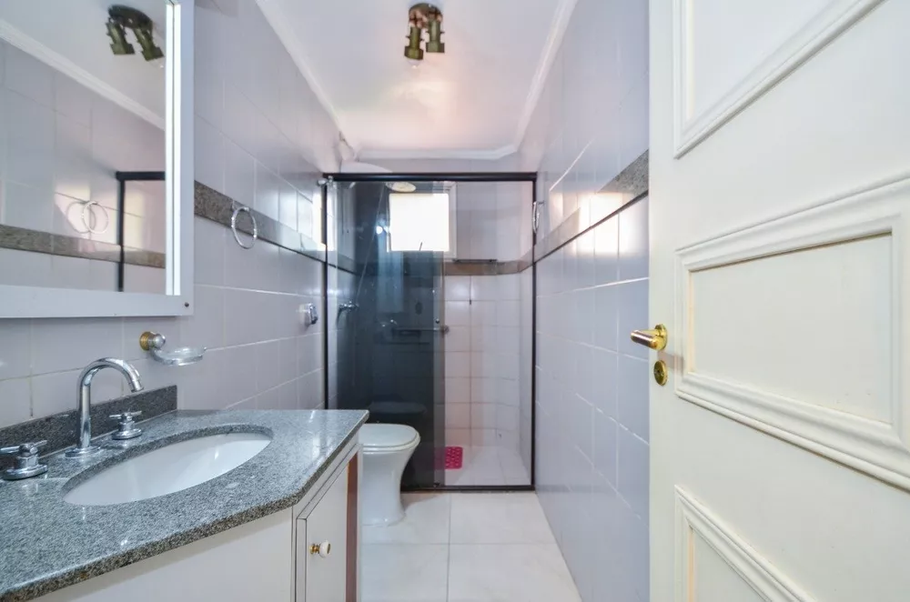 Apartamento à venda com 3 quartos, 137m² - Foto 15