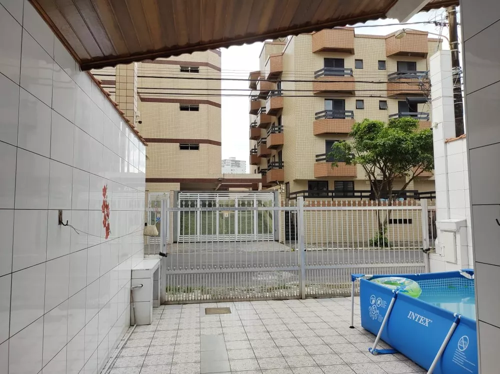 Casa à venda com 3 quartos, 98m² - Foto 4