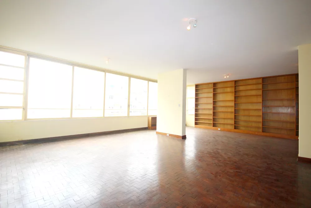 Apartamento à venda com 4 quartos, 371m² - Foto 2