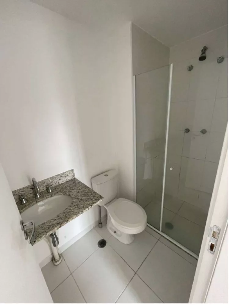 Apartamento à venda com 2 quartos, 61m² - Foto 3