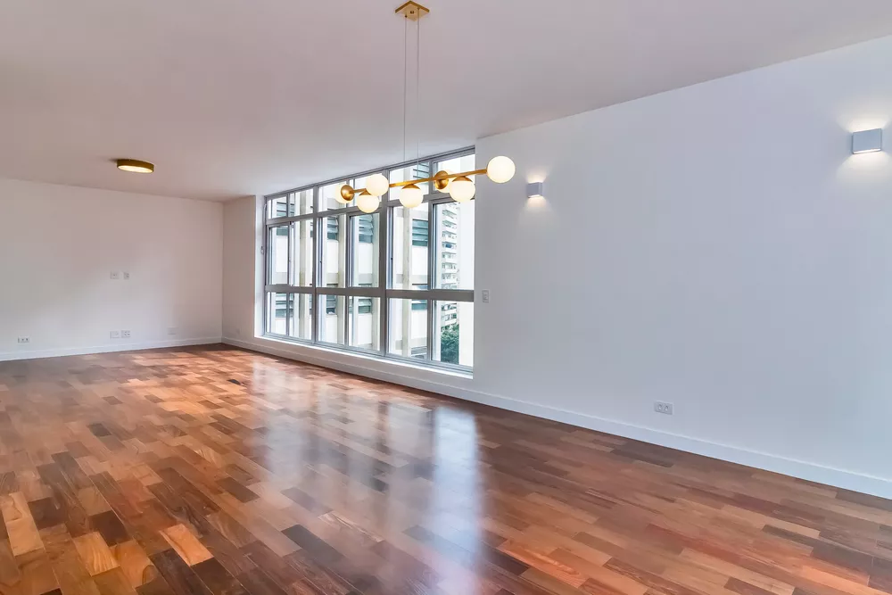 Apartamento à venda com 3 quartos, 268m² - Foto 1