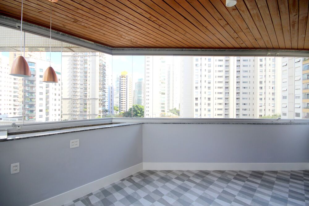 Apartamento, 3 quartos, 244 m² - Foto 1