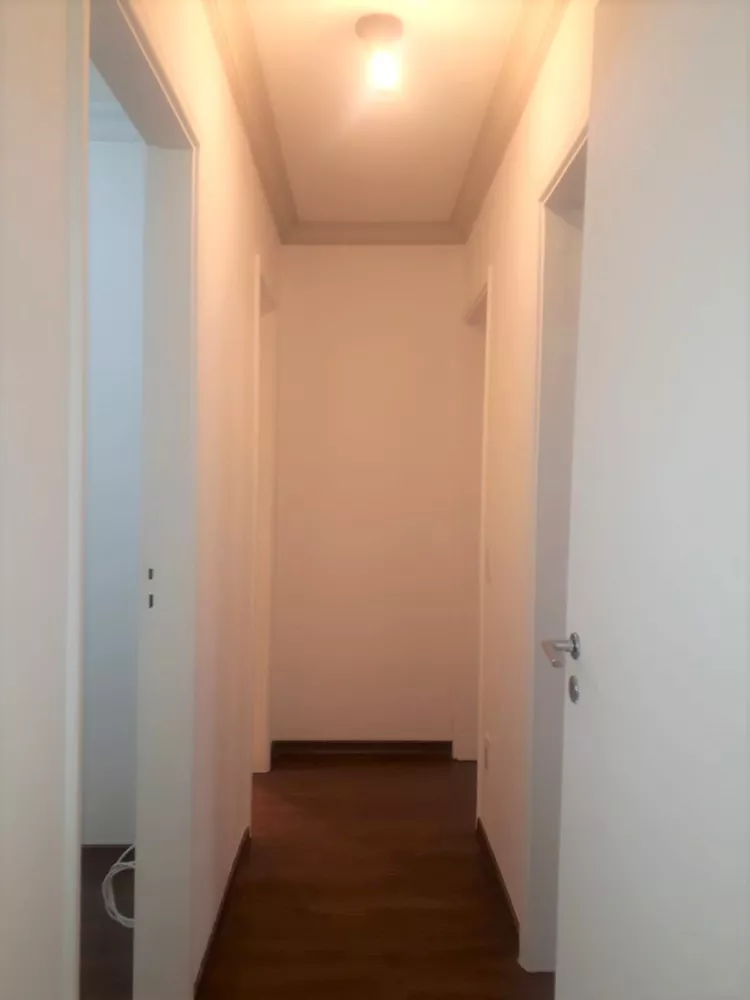 Apartamento à venda com 2 quartos, 75m² - Foto 4