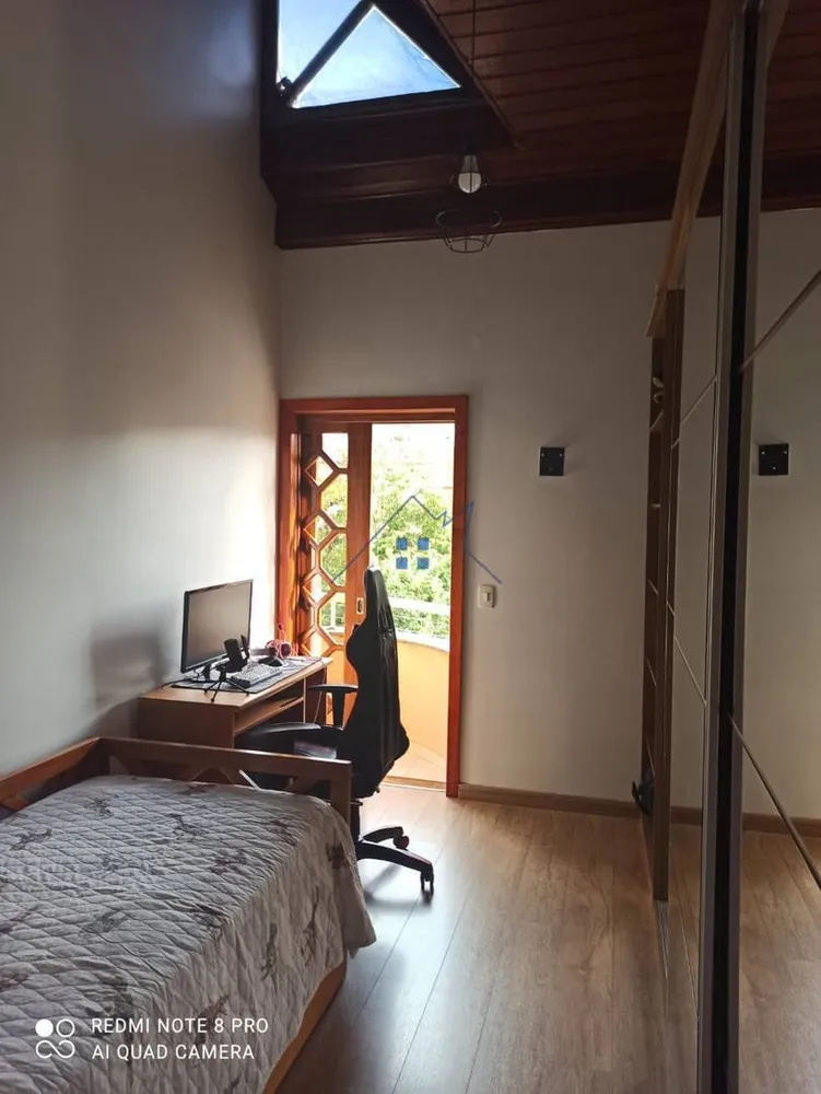 Sobrado, 3 quartos, 171 m² - Foto 2