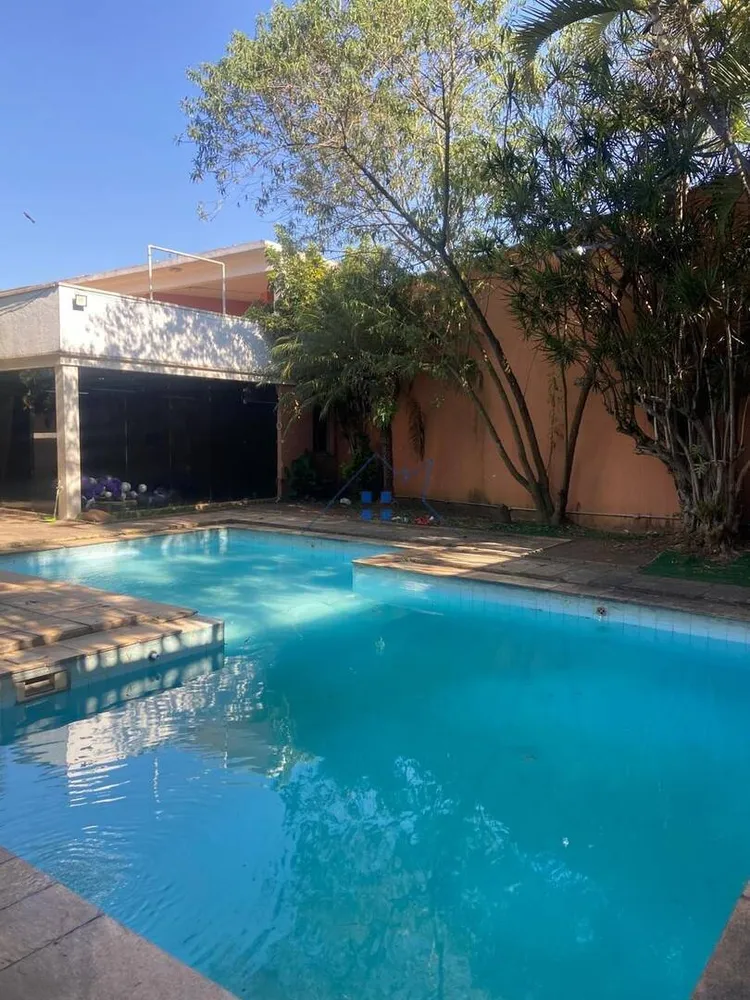 Sobrado, 5 quartos, 704 m² - Foto 9