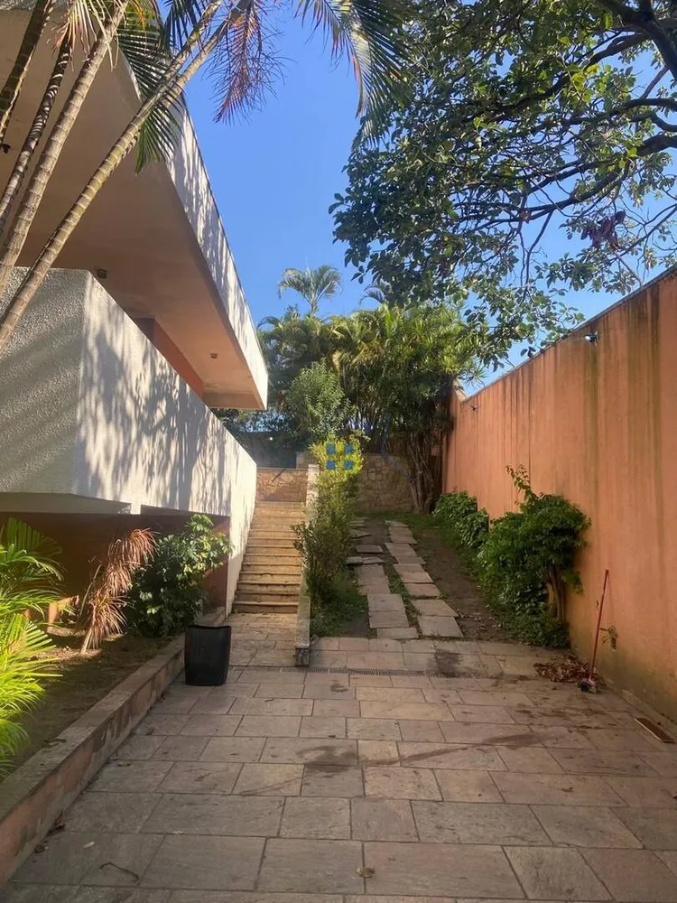 Sobrado, 5 quartos, 704 m² - Foto 8
