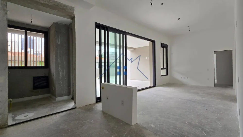 Apartamento, 3 quartos, 296 m² - Foto 2