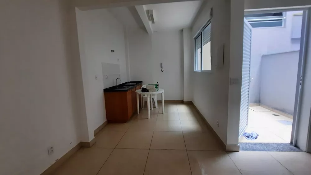 Apartamento para alugar com 1 quarto, 33m² - Foto 1