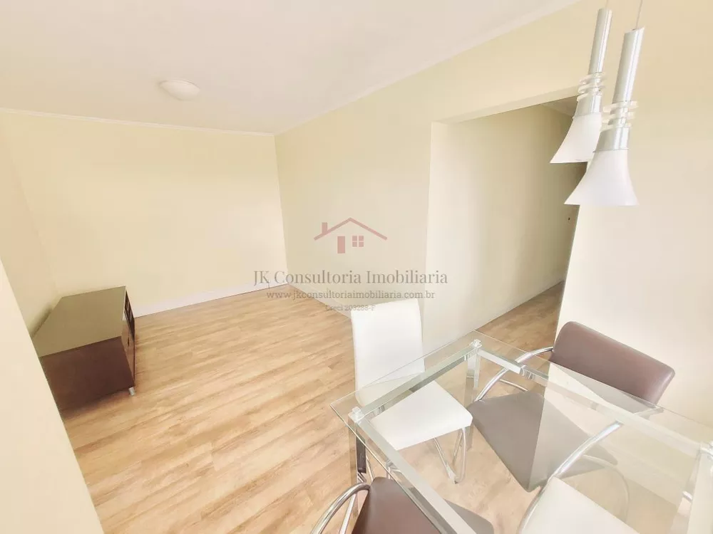 Apartamento à venda com 2 quartos, 63m² - Foto 4