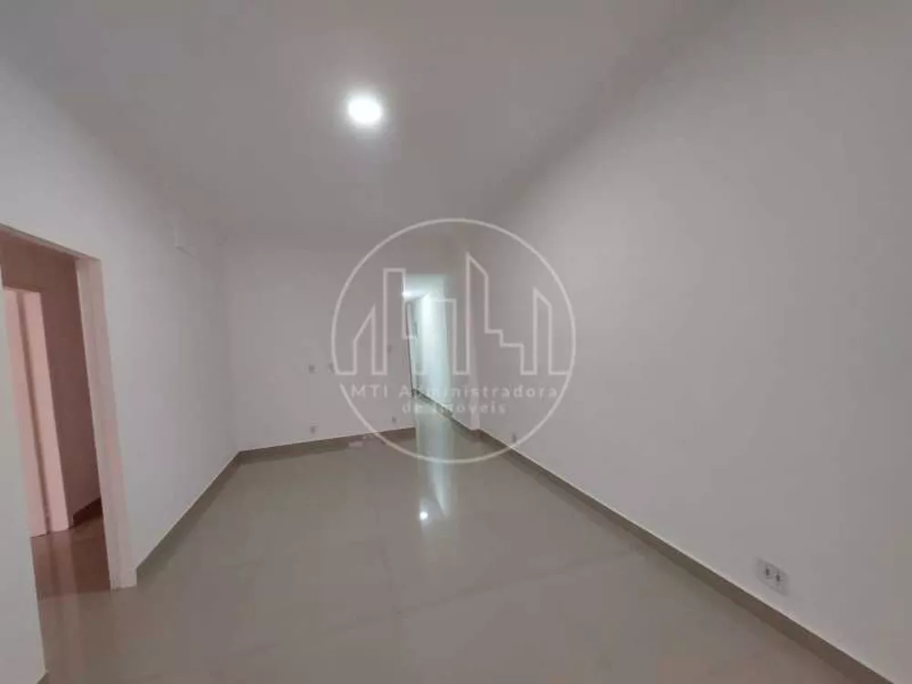 Apartamento, 3 quartos, 110 m² - Foto 4