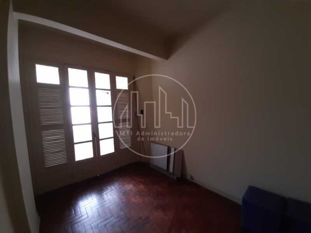 Apartamento à venda com 1 quarto, 43m² - Foto 4