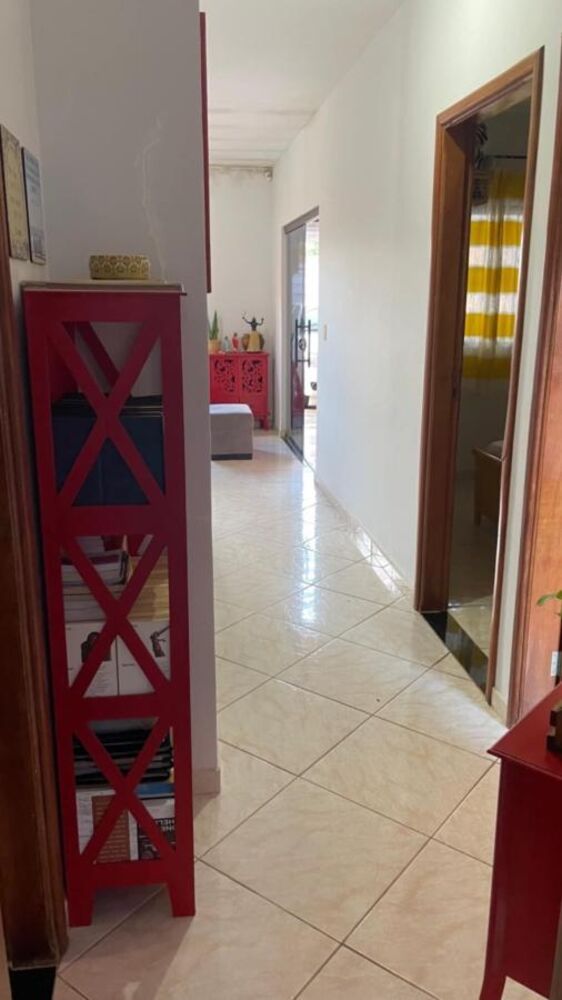 Casa à venda com 3 quartos, 250m² - Foto 6