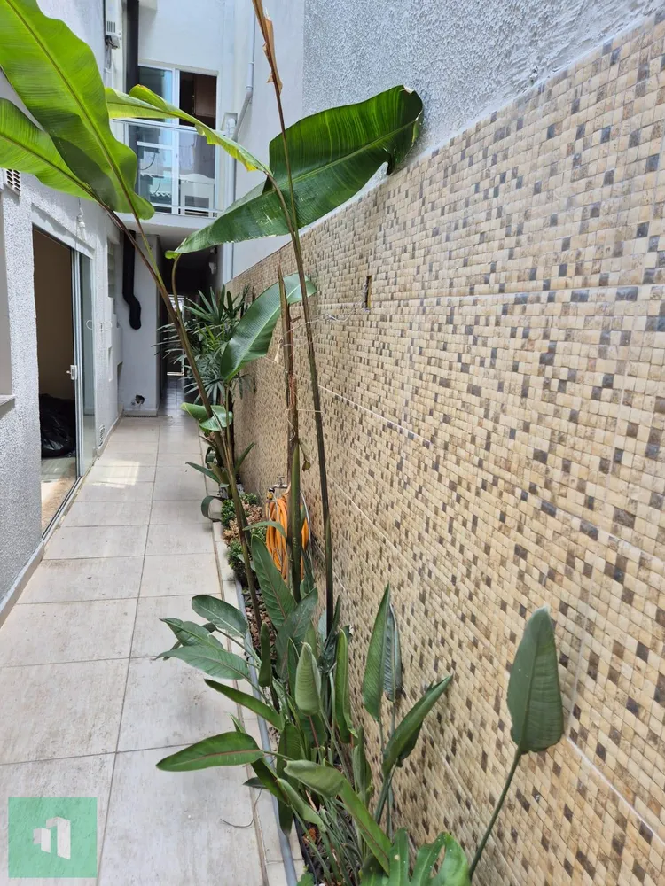 Sobrado, 3 quartos, 278 m² - Foto 1