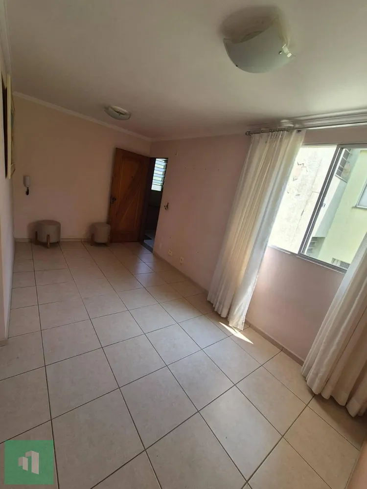Apartamento, 2 quartos, 49 m² - Foto 2