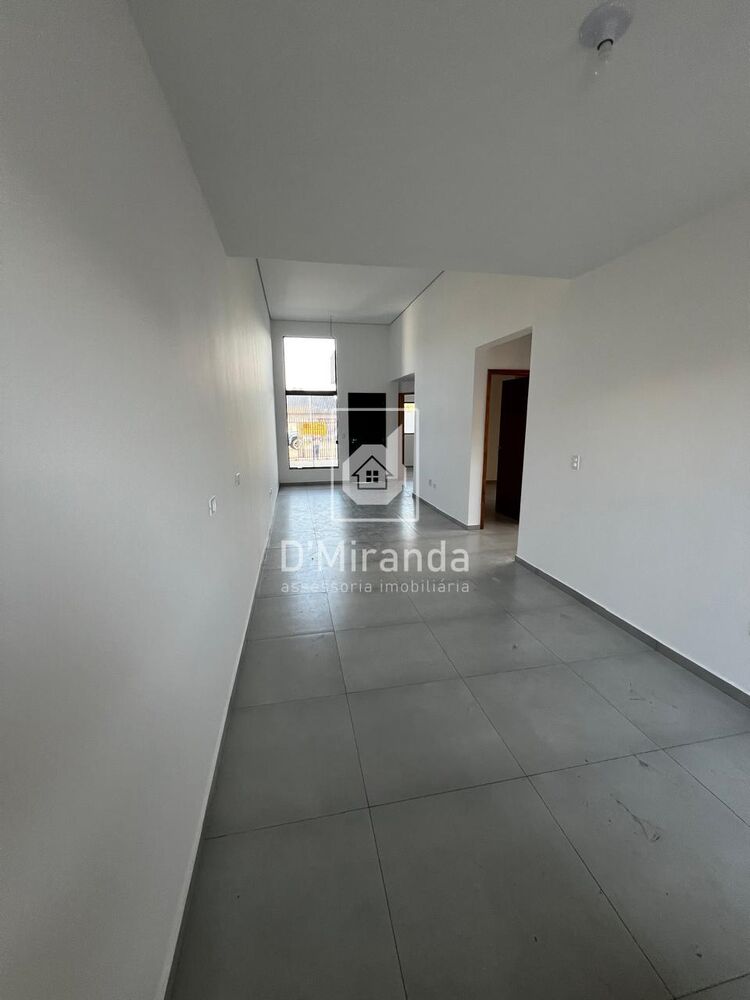 Casa à venda com 3 quartos, 70m² - Foto 8