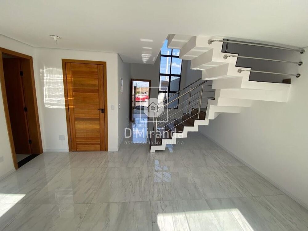 Sobrado à venda com 3 quartos, 126m² - Foto 1