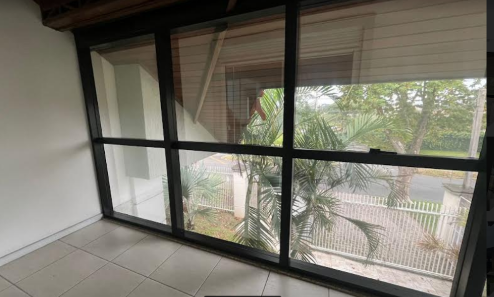 Casa à venda com 3 quartos, 290m² - Foto 3
