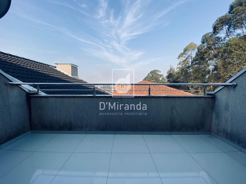 Sobrado à venda com 4 quartos, 303m² - Foto 2