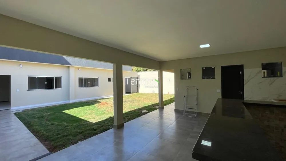 Casa, 5 quartos, 220 m² - Foto 2