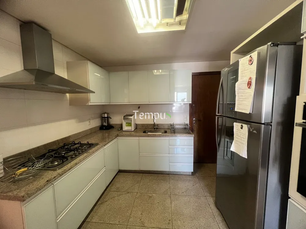 Apartamento, 3 quartos, 140 m² - Foto 2