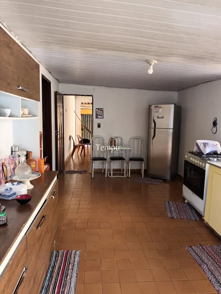 Casa, 4 quartos, 187 m² - Foto 1