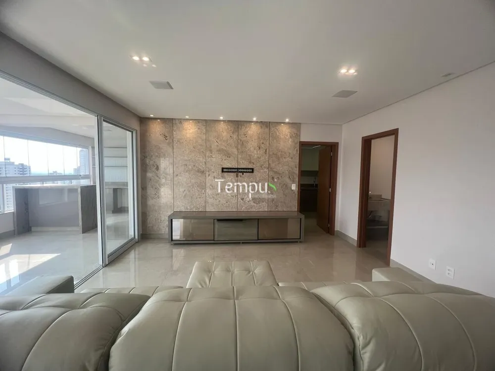 Apartamento, 3 quartos, 226 m² - Foto 1