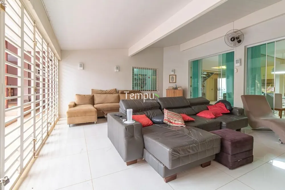 Sobrado, 4 quartos, 421 m² - Foto 4