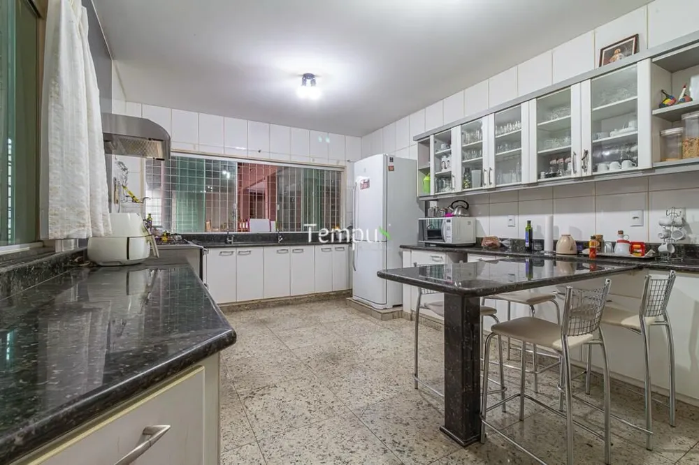 Sobrado, 4 quartos, 421 m² - Foto 6