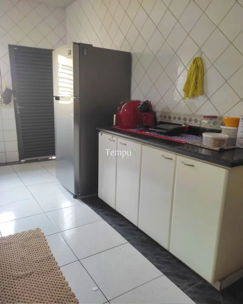 Casa, 3 quartos, 250 m² - Foto 5