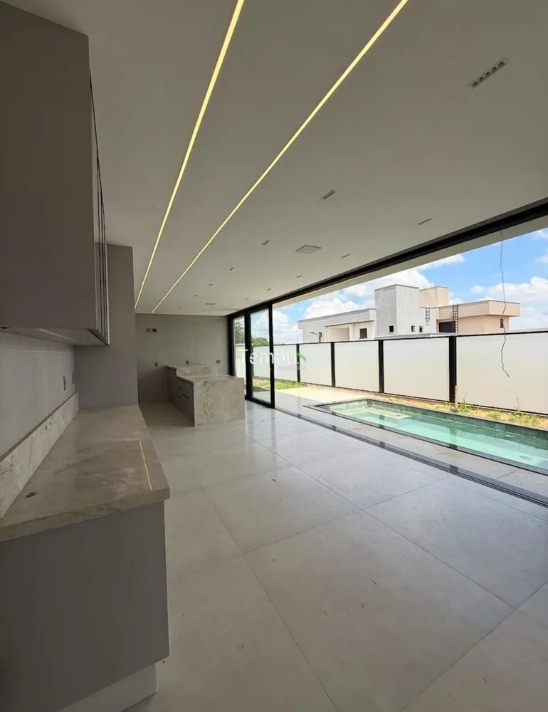 Casa, 3 quartos, 178 m² - Foto 2