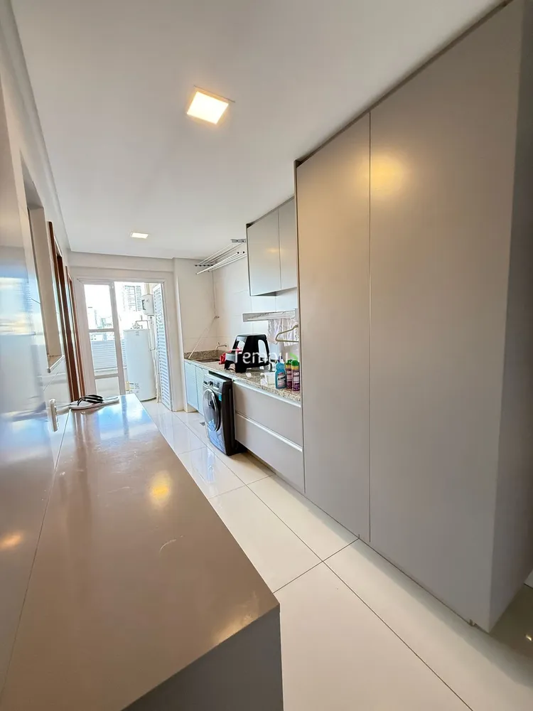 Apartamento, 4 quartos, 264 m² - Foto 11