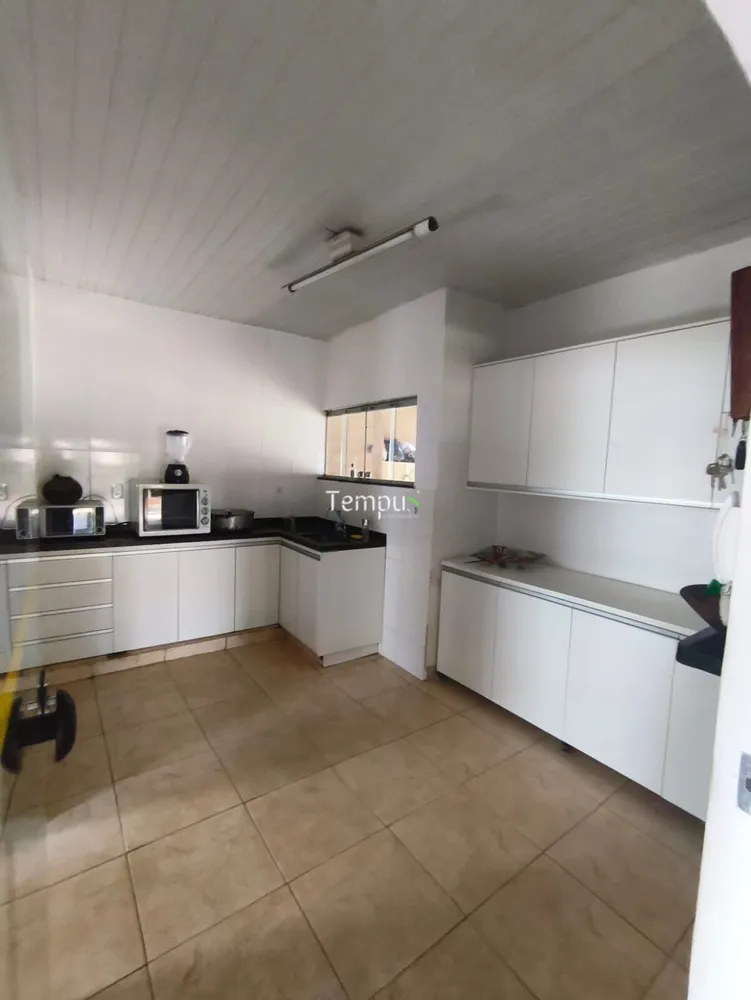 Chácara, 3 quartos, 2697 m² - Foto 6