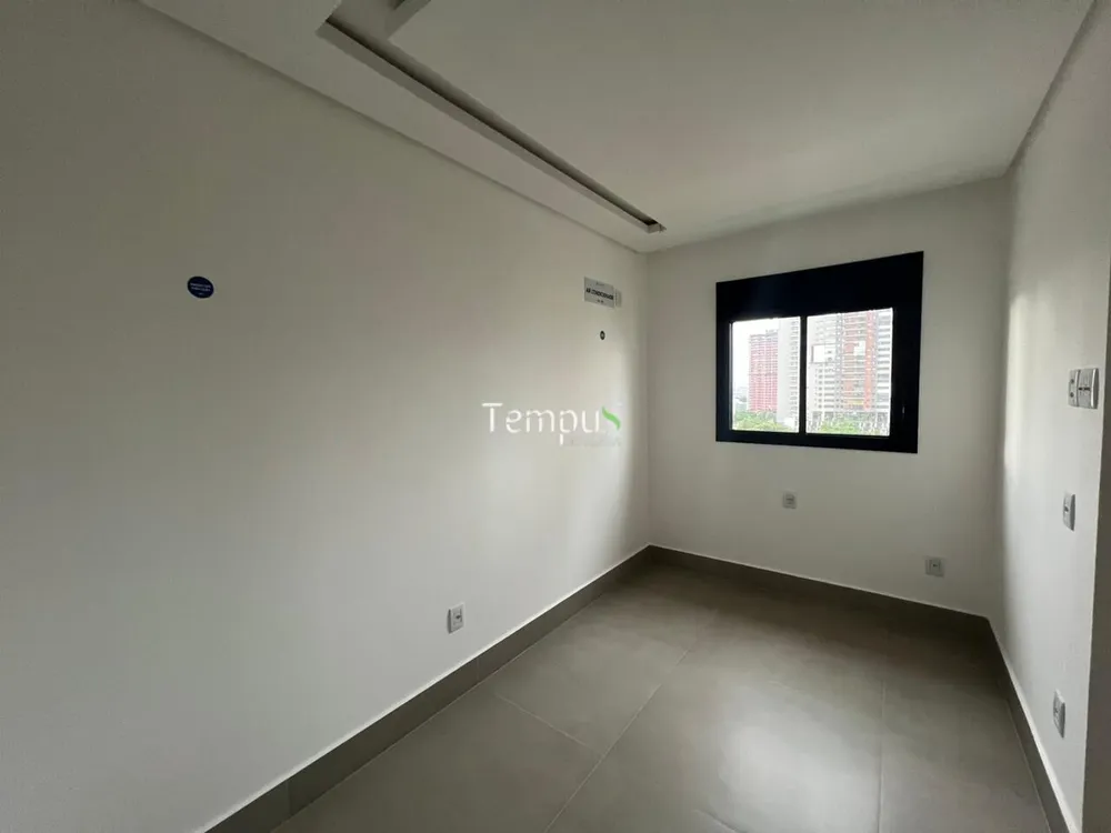Apartamento, 3 quartos, 137 m² - Foto 2