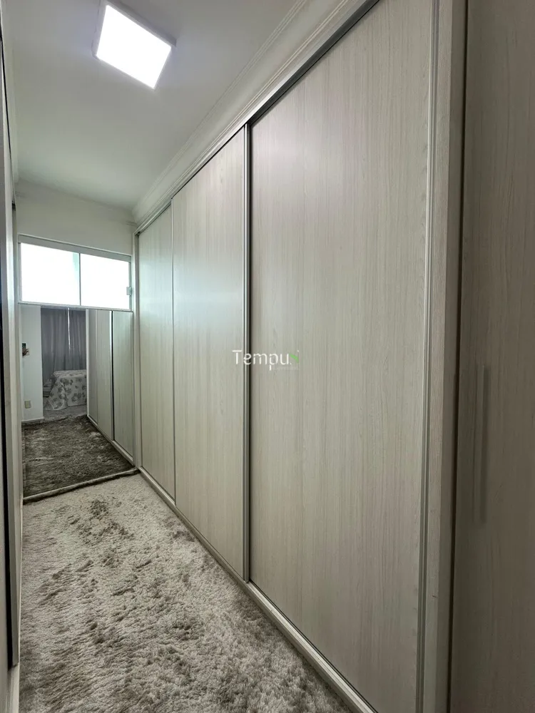 Casa, 3 quartos, 220 m² - Foto 9