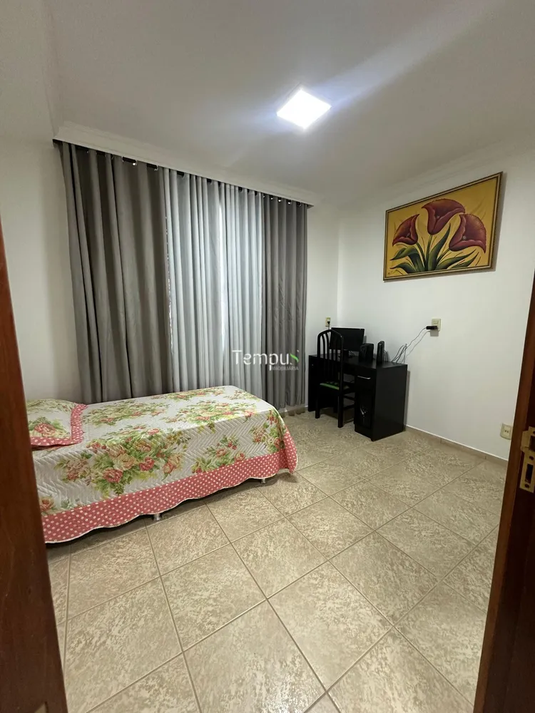 Casa, 3 quartos, 220 m² - Foto 6
