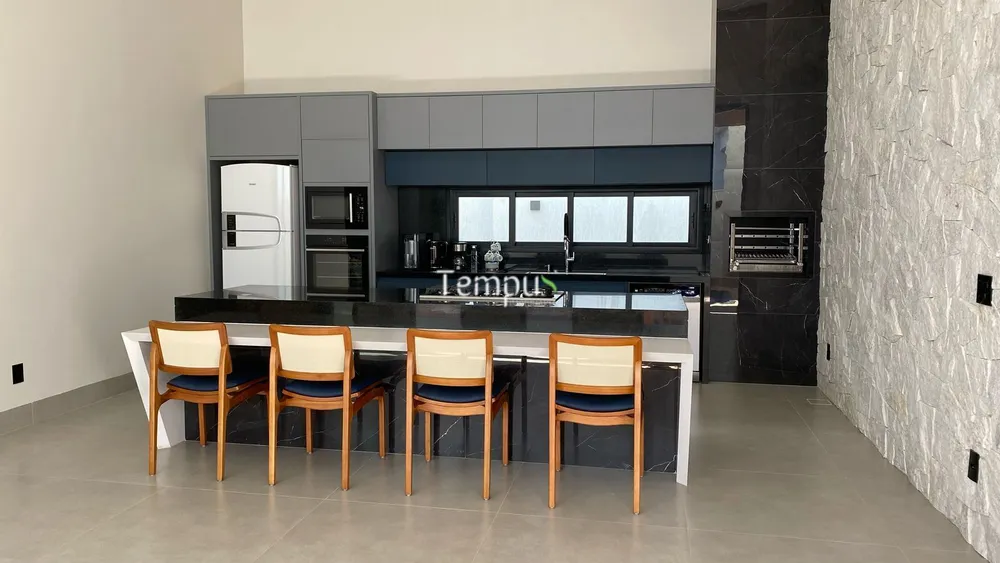 Casa, 3 quartos, 206 m² - Foto 2