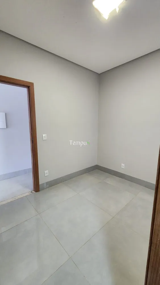 Sobrado, 4 quartos, 235 m² - Foto 3