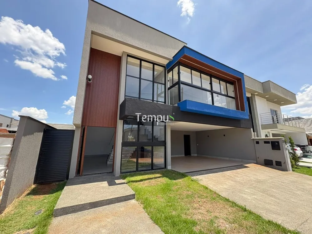 Sobrado, 3 quartos, 275 m² - Foto 1