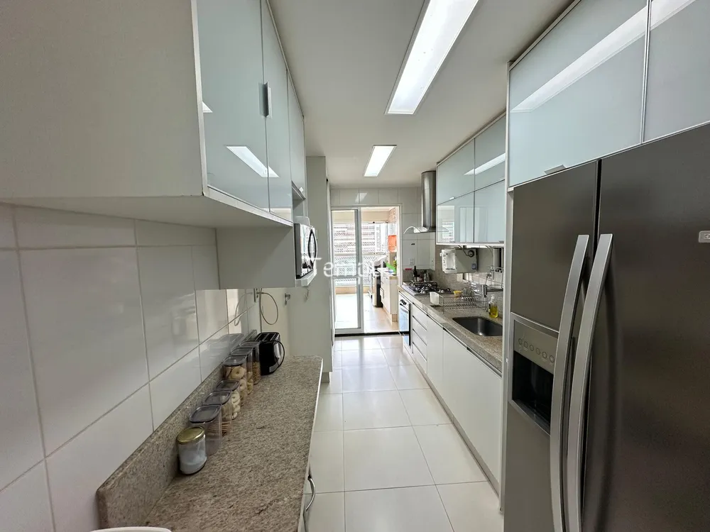 Apartamento, 3 quartos, 145 m² - Foto 1