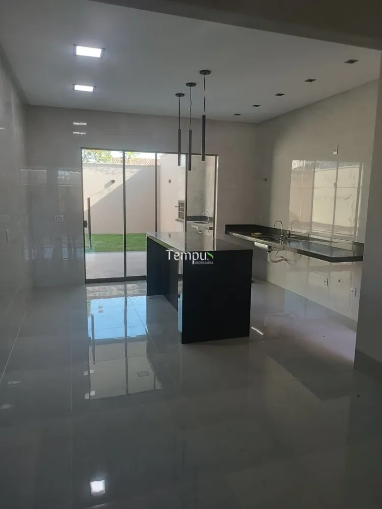 Casa, 3 quartos, 156 m² - Foto 3