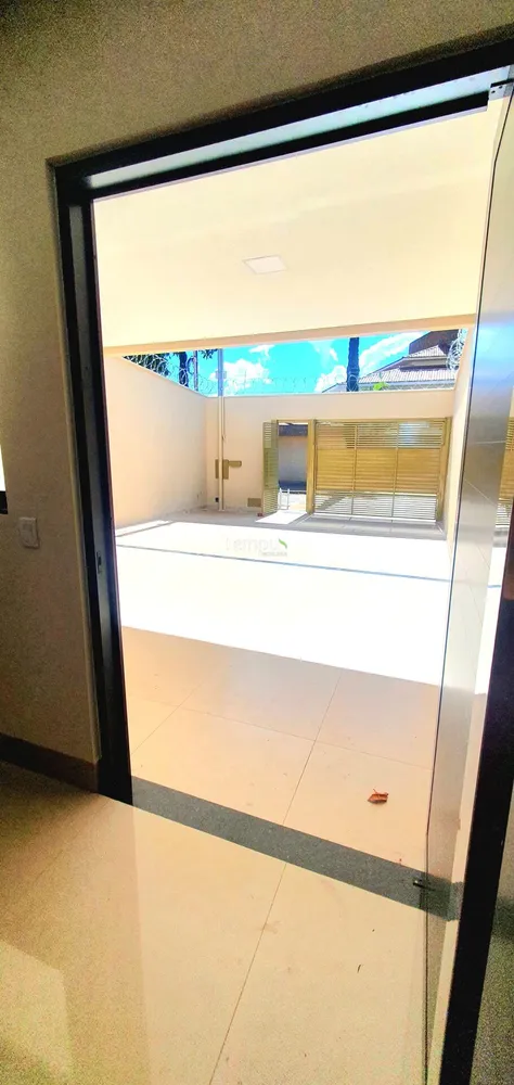 Sobrado, 4 quartos, 215 m² - Foto 2