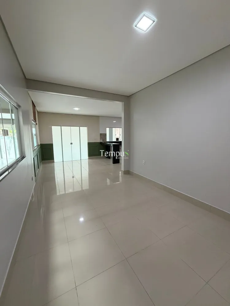 Casa, 3 quartos, 246 m² - Foto 4