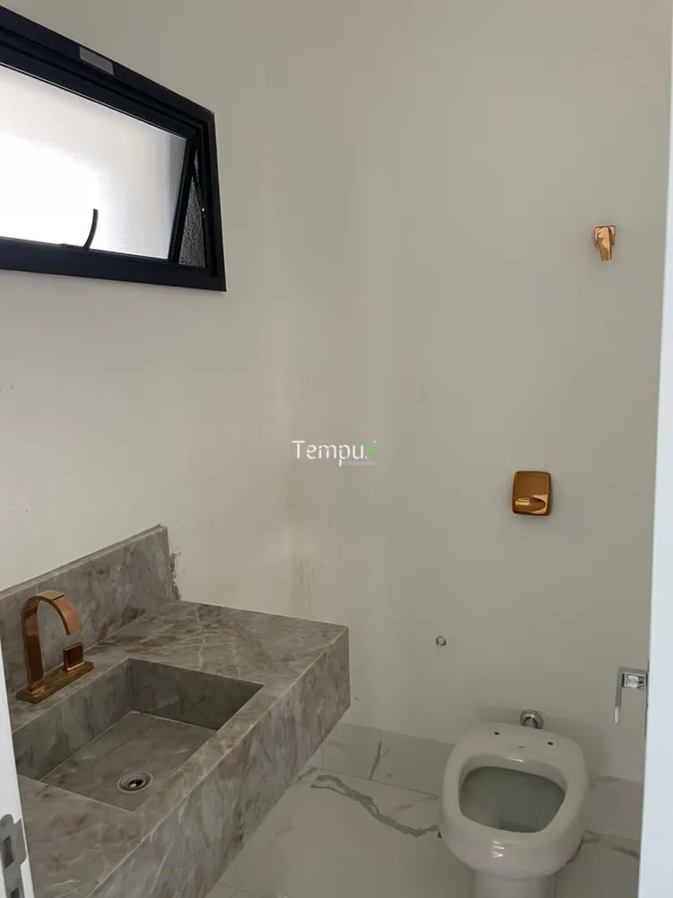 Casa, 4 quartos, 235 m² - Foto 9