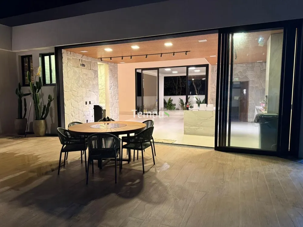 Casa, 3 quartos, 274 m² - Foto 7