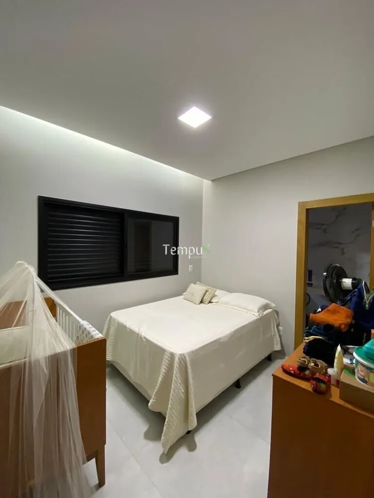 Casa, 4 quartos, 251 m² - Foto 10