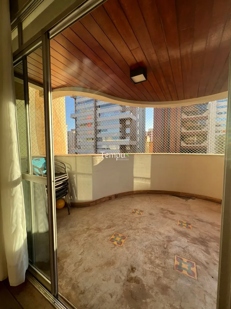 Apartamento, 4 quartos, 248 m² - Foto 1