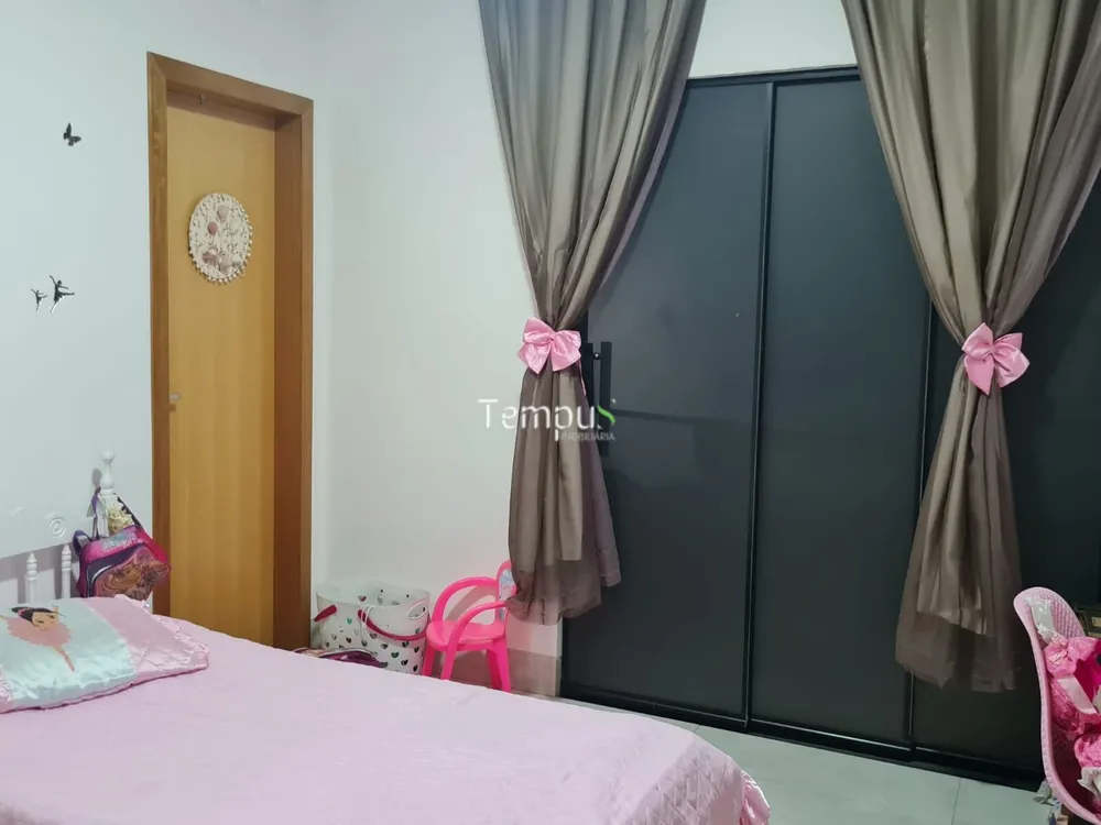 Casa, 3 quartos, 194 m² - Foto 13