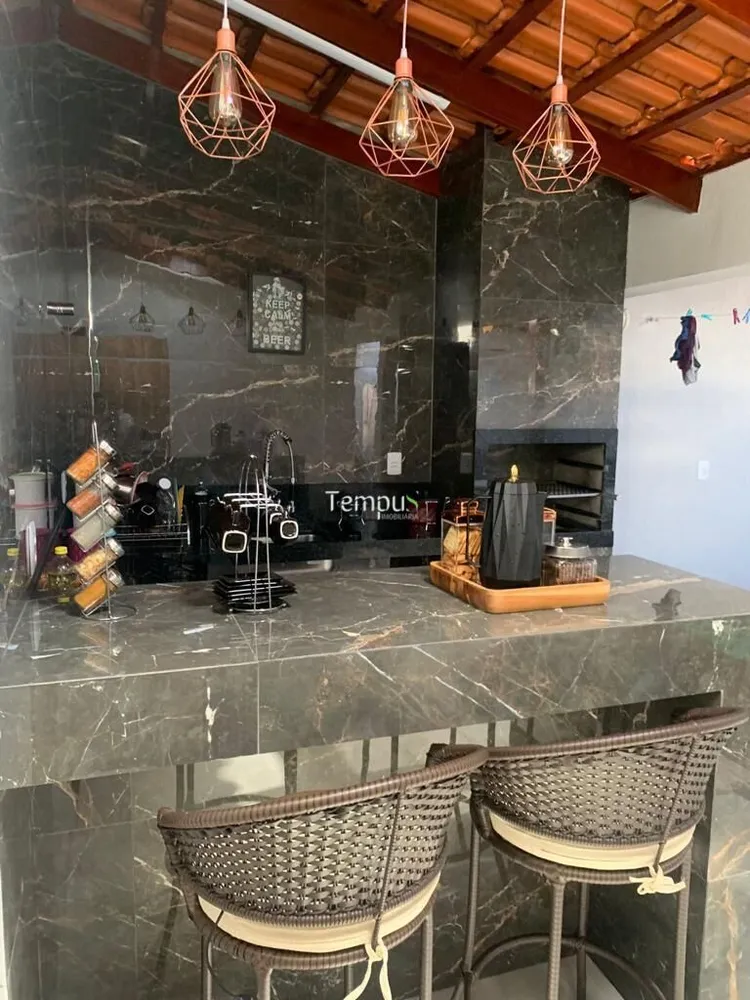 Casa, 3 quartos, 138 m² - Foto 1