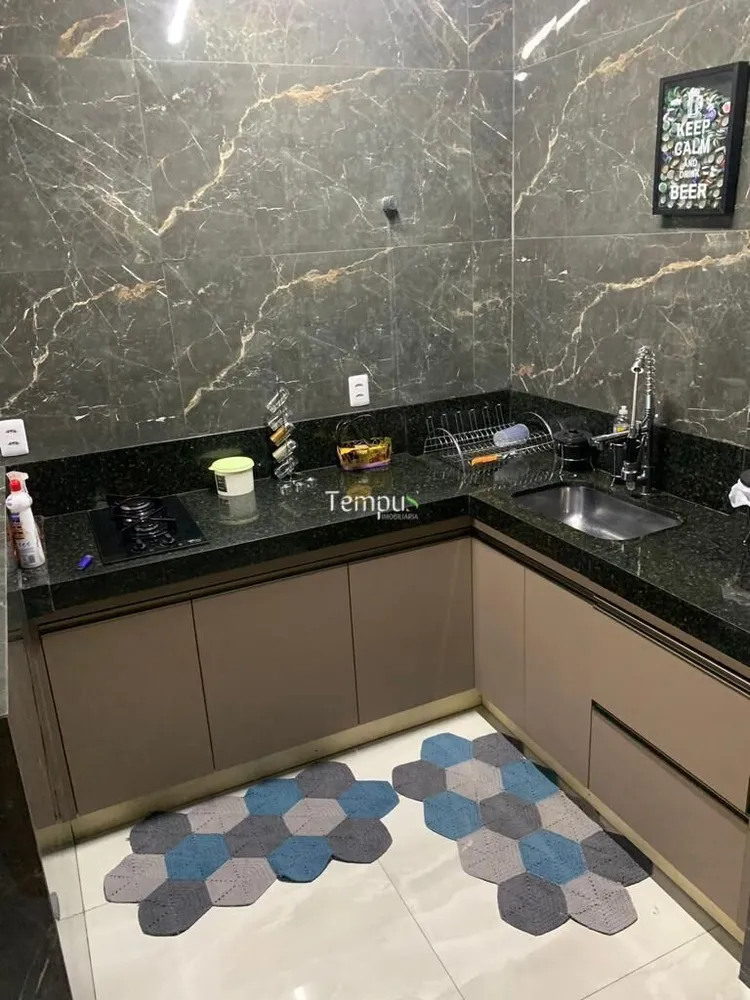 Casa, 3 quartos, 138 m² - Foto 4