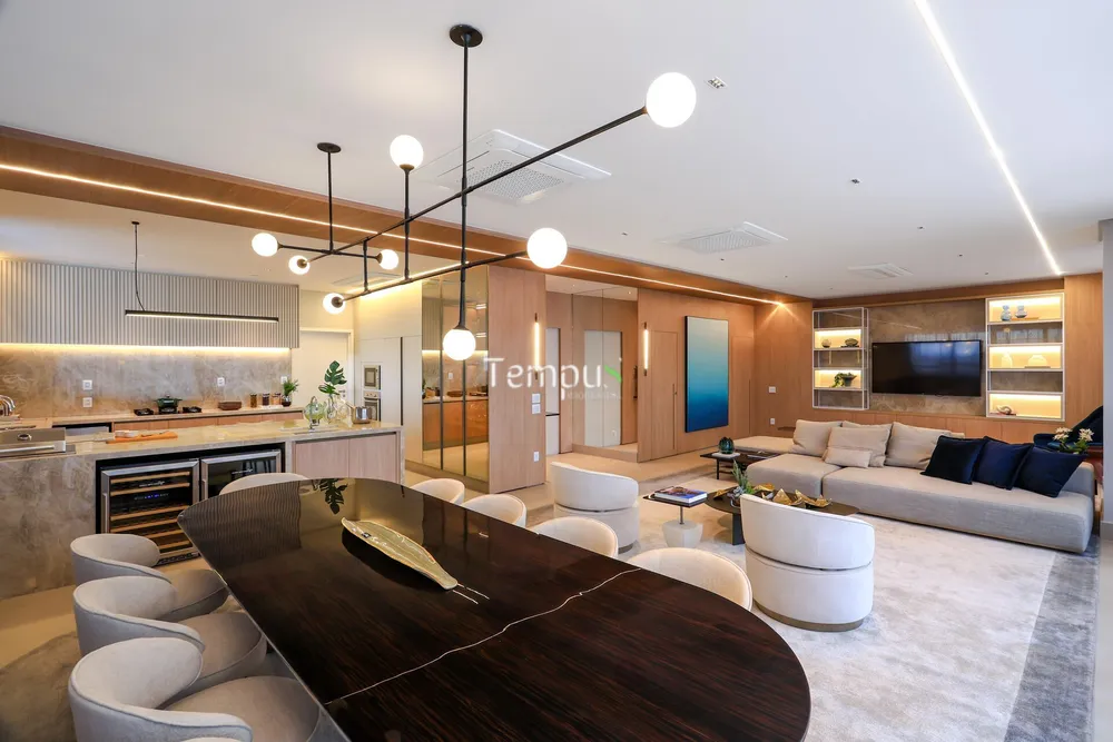 Apartamento, 4 quartos, 271 m² - Foto 1